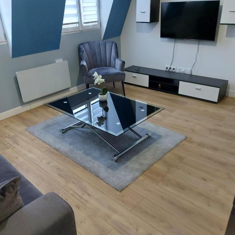 WIFI- STADE DE FRANCE- BASILIQUE CATHEDRALE MONSEJOURASAINTDENIS - One-Bedroom Apartment - 10