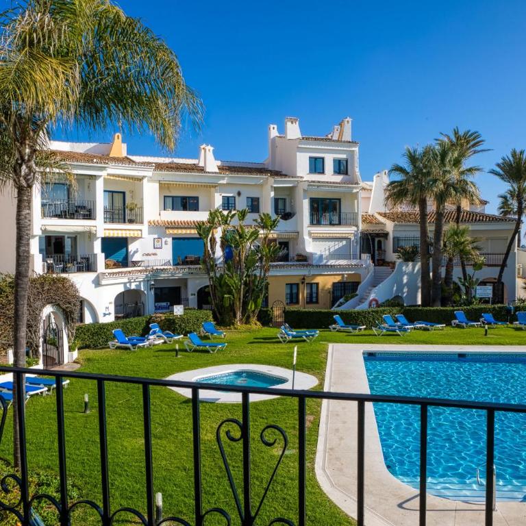 L166 Cabopino - Apartamento con vistas al mar - 16