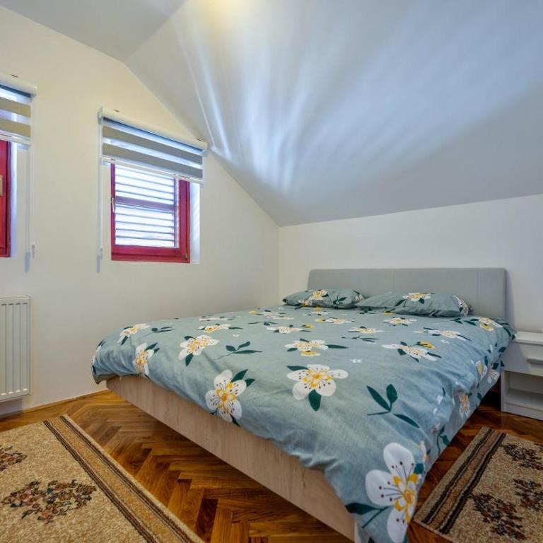 Vila Nikola Zlatibor - Apartman sa 2 Spavaće Sobe - 13