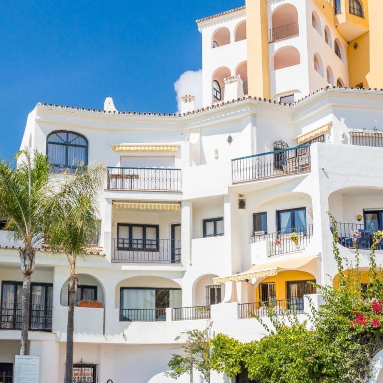 L168 Cabopino - Apartment with Sea View - 36