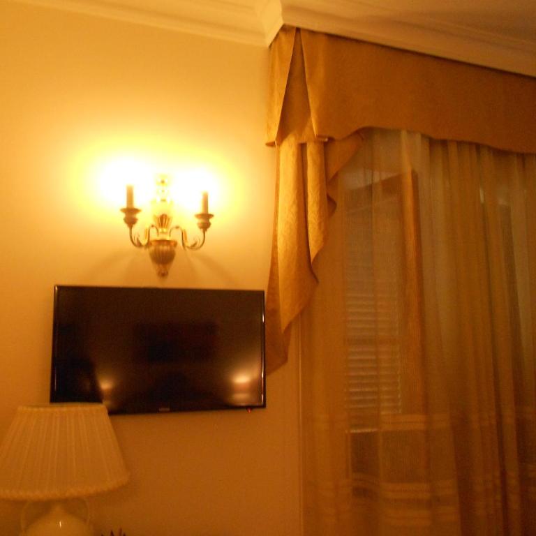 Bed & Breakfast da Fabio e Paola - Camera Tripla Superior - 4