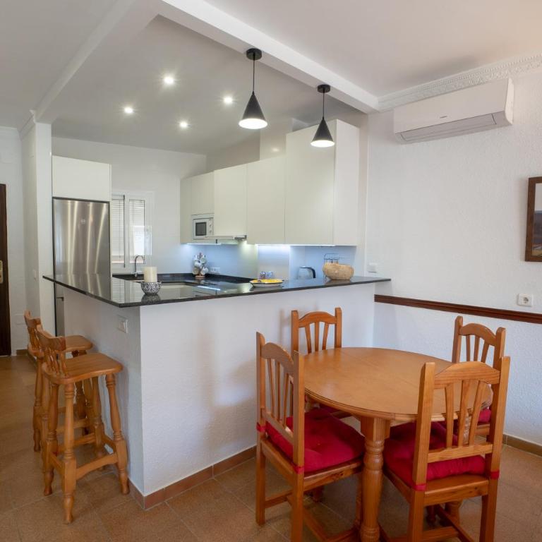 CORONADO 4 MENYBER - Apartamento - 4