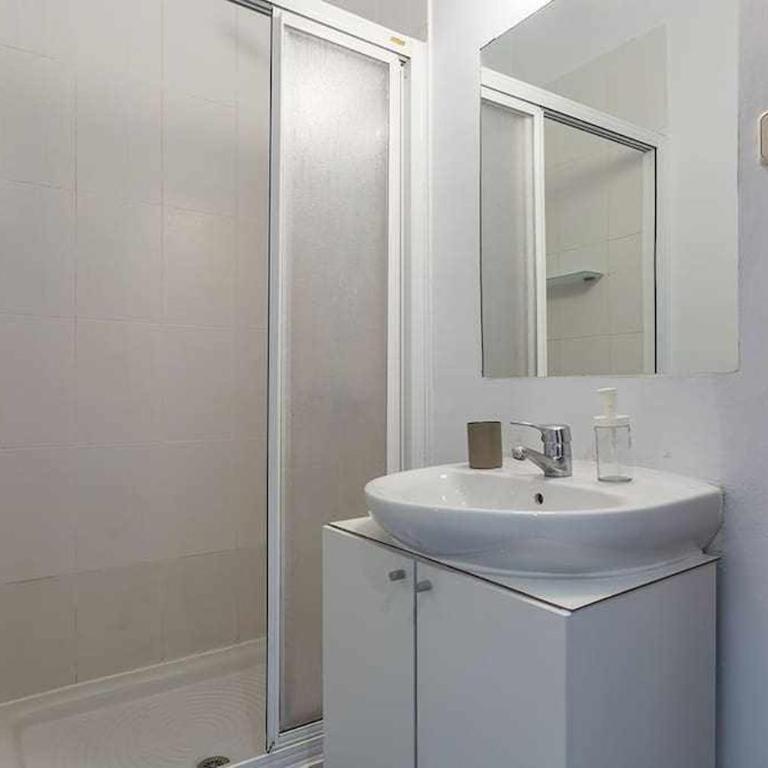 Apartamento confortable en Atocha - Apartment - 12