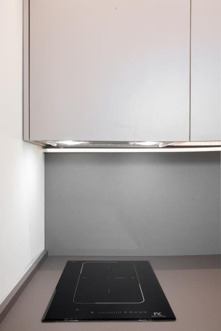 Santa Chiara Suites by Home4holidays - Appartamento con 1 Camera da Letto - 17