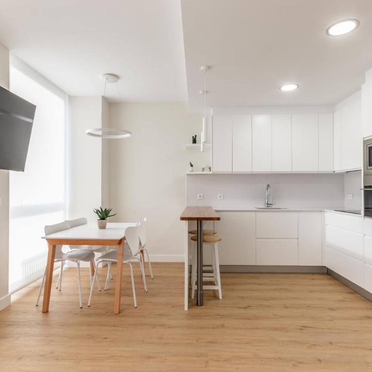 Nuevo y Luminoso en Plaza Moyua - Two-Bedroom Apartment - 8