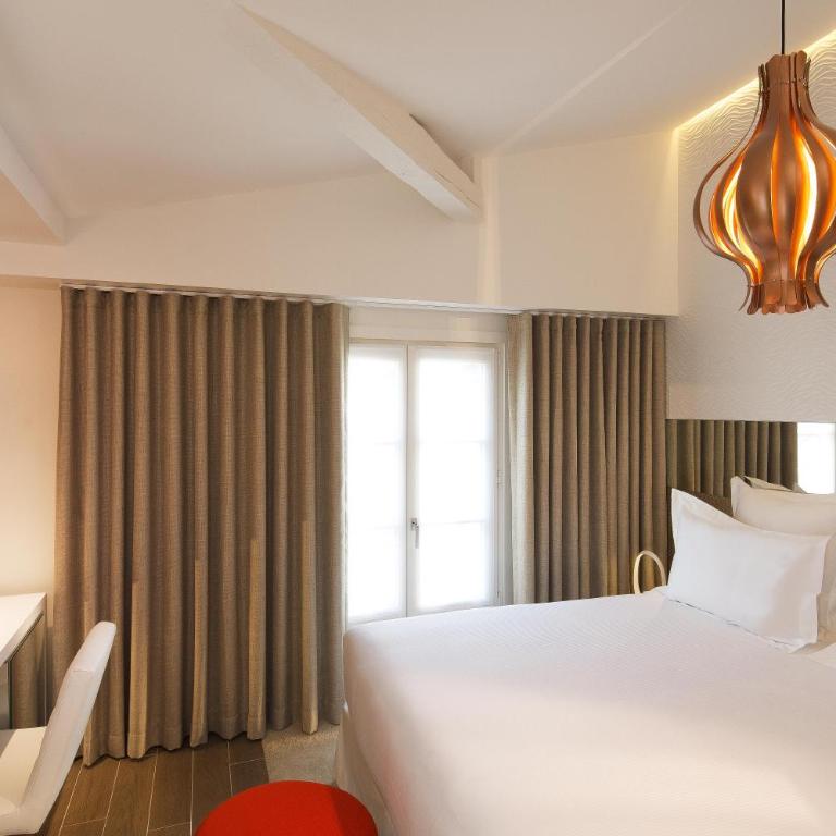 Hotel Dupond-Smith - Chambre Supérieure Lit Queen-Size - 9