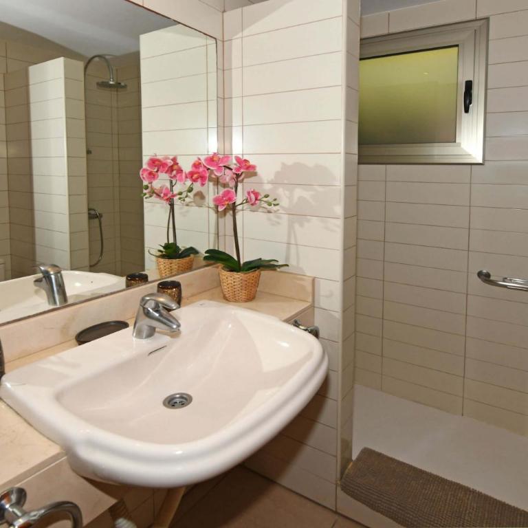 Salobre Par 4 No6 - Villa with Private Pool - 19