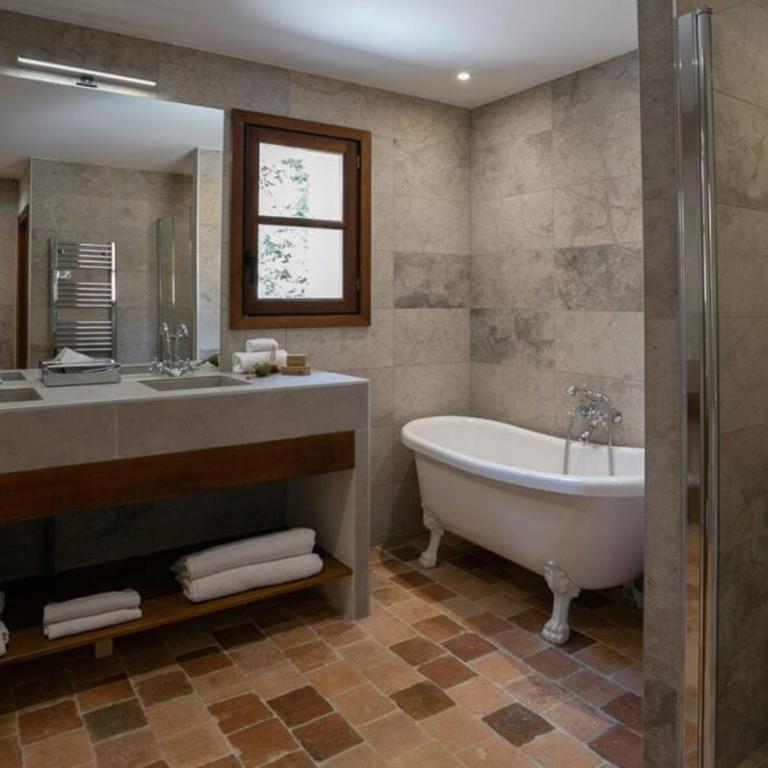 Chez Bruno - Suite Deluxe avec Lit King-Size - 2