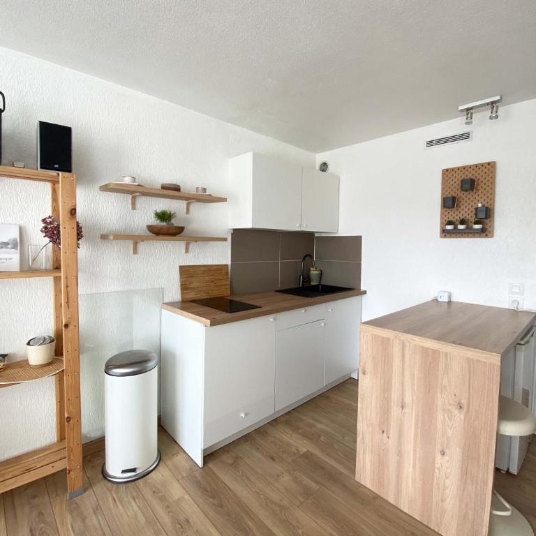 Studio et piscine sur la grande plage - Appartamento con 1 Camera da Letto - 5
