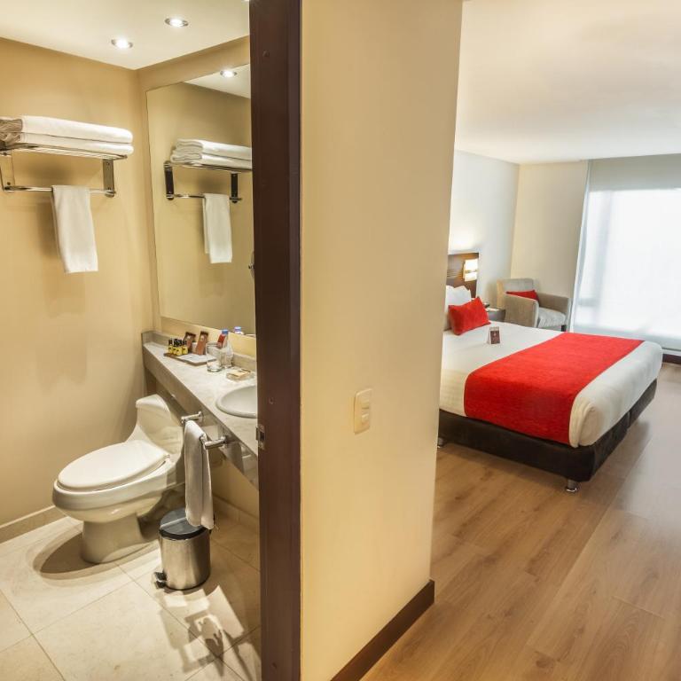 Best Western Plus 93 Park Hotel - Habitación con cama extragrande. - 6