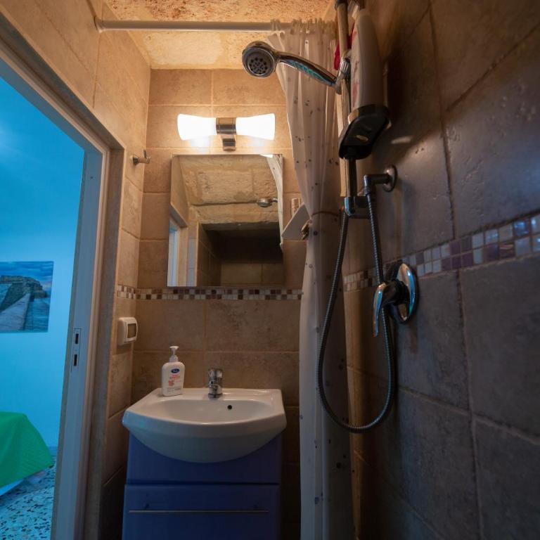 CASA ROBERTO - Appartamento con 1 Camera da Letto - 17