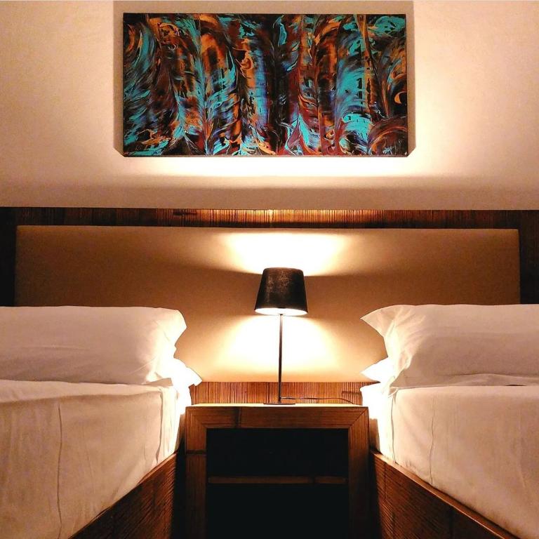 Locanda Sapori - Ampia Camera Matrimoniale/Doppia con Letti Singoli - 4