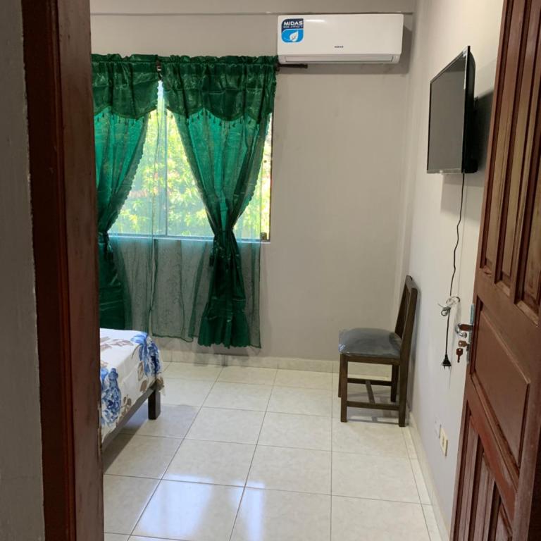 Hotel André - Single Room with Private Bathroom - 16