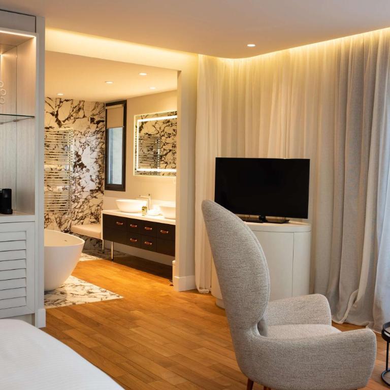 Eden Rose Grand Hotel BW Premier Collection - Chambre King Prestige - 5