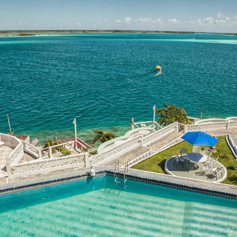 Hotel Laguna Bacalar - Superior Double Room with Two Double Beds - 1