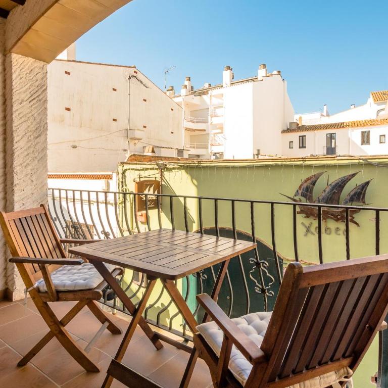 BN-3 CALELLA DE PALAFRUGELL 6 Pax - Apartamento de 3 dormitorios - 4