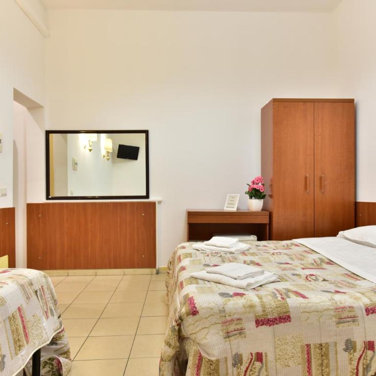 B&B Rome Terminal House - Vierbettzimmer - 1