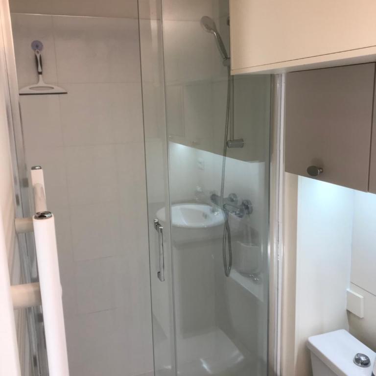 Studio Font Romeu - Chambre Double - Vue sur Montagne - 32