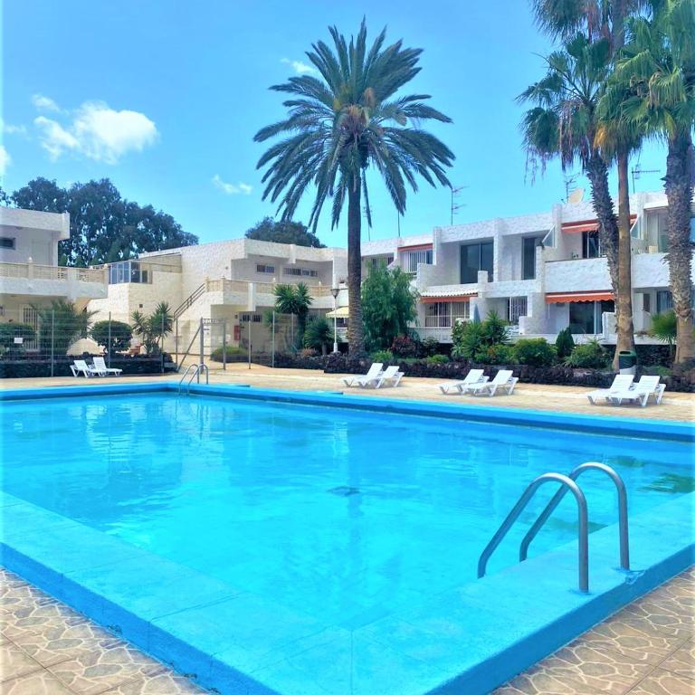Cozy one bedroom apartment with spacious terrace. Pool and garden view - Apartamento de 1 dormitorio - 4