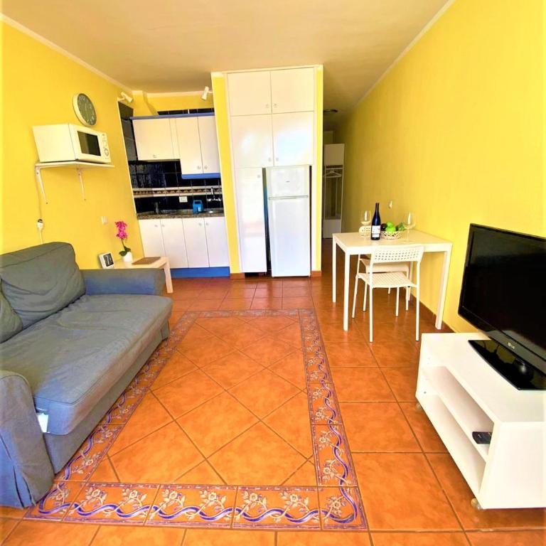 Cozy one bedroom apartment with spacious terrace. Pool and garden view - Apartamento de 1 dormitorio - 12