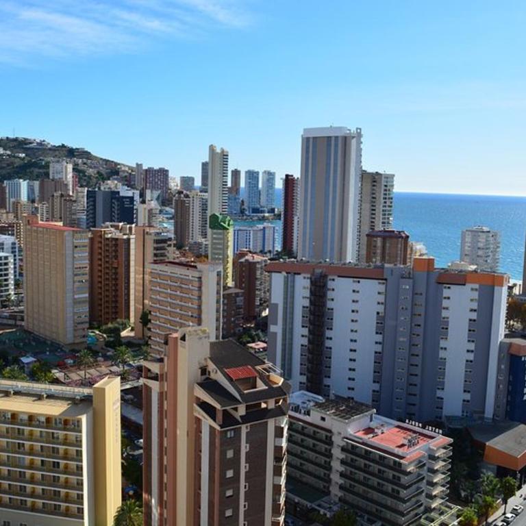 BENIDORM GEMELOS II ONE, impresionante vista - Two-Bedroom Apartment - 36