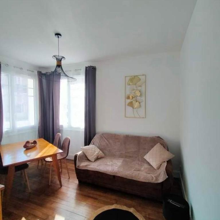 Proche du Stade Omnisports et à pied du Lac - Appartement 1 Chambre - 2