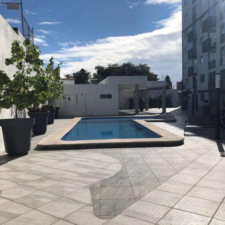 Be Central Departamento con alberca en el centro de Guadalaja - Two-Bedroom Apartment - 31