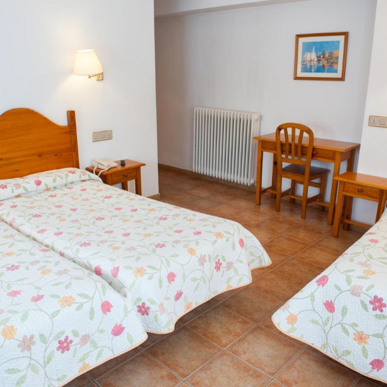El Pilar - Habitación Doble con cama supletoria - 10