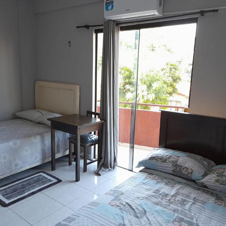 Hotel André - Twin Room with Private Bathroom - 2