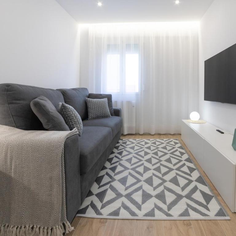 Apartamento con Aire Acondicionado Ayuntamiento Av de La Paz - Apartamento de 2 dormitorios - 11