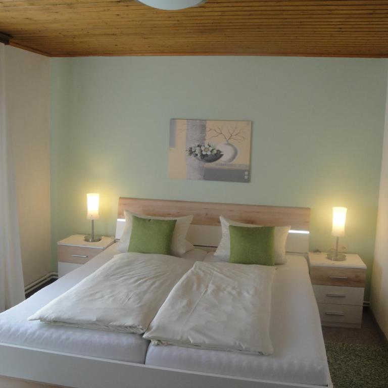 Hotel Pension Schwaiger - Budget Doppelzimmer - 1