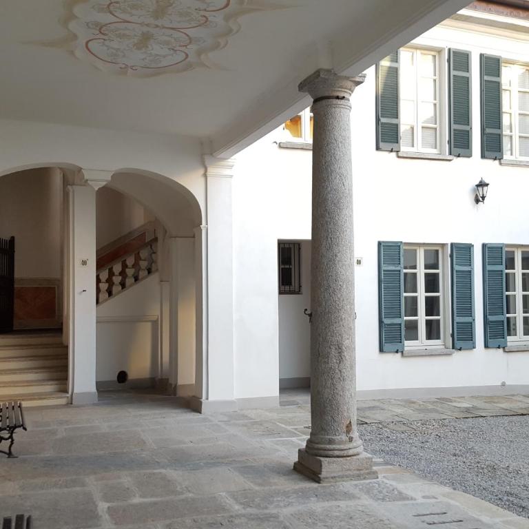 Villa Maghetti - modernized flat in historic palazzo in the center of Luino - Apartment mit 2 Schlafzimmern - 31