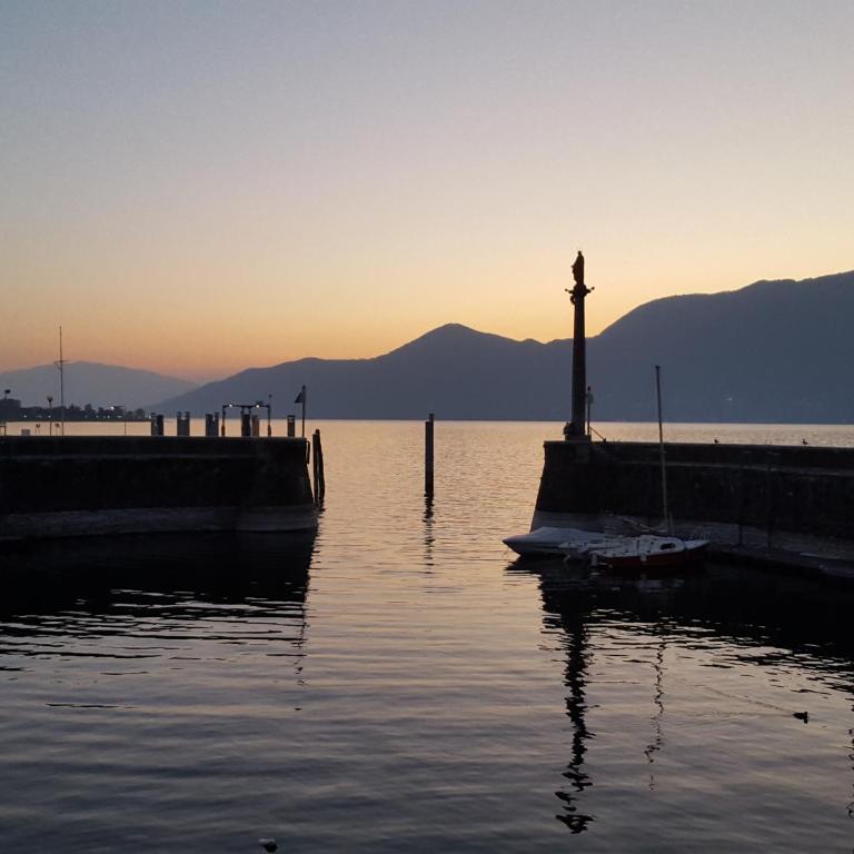 Villa Maghetti - modernized flat in historic palazzo in the center of Luino - Apartment mit 2 Schlafzimmern - 34