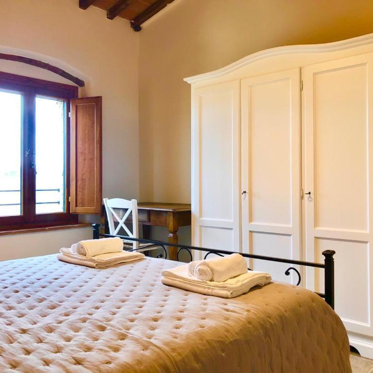 Laura Chianti Vacanze - Appartamento con 2 Camere da Letto - 80