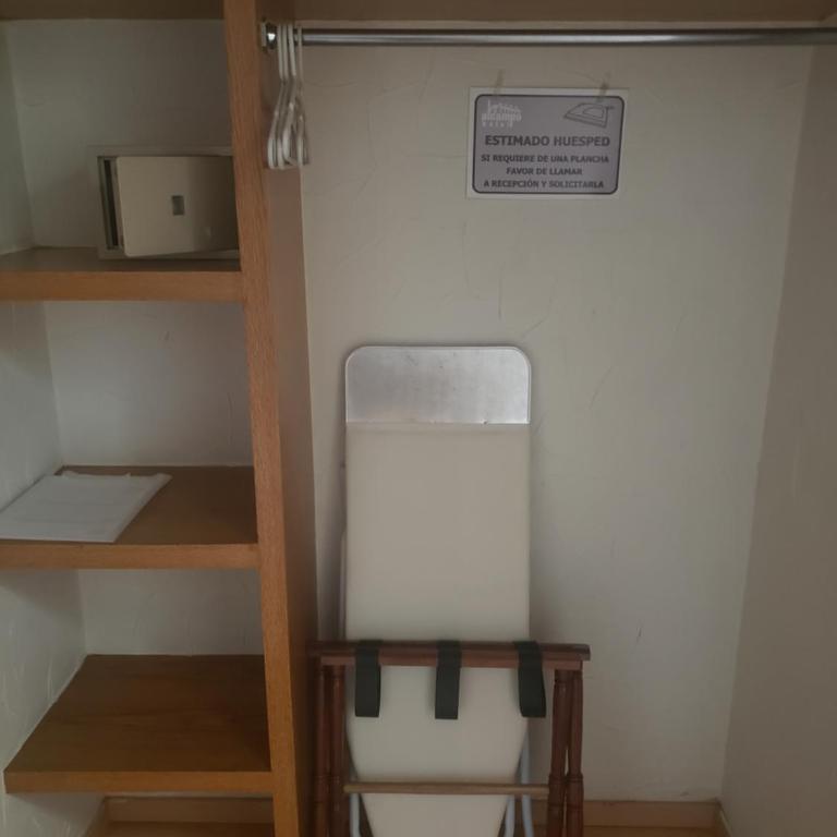 Hotel Alcampo - Deluxe Room - 2
