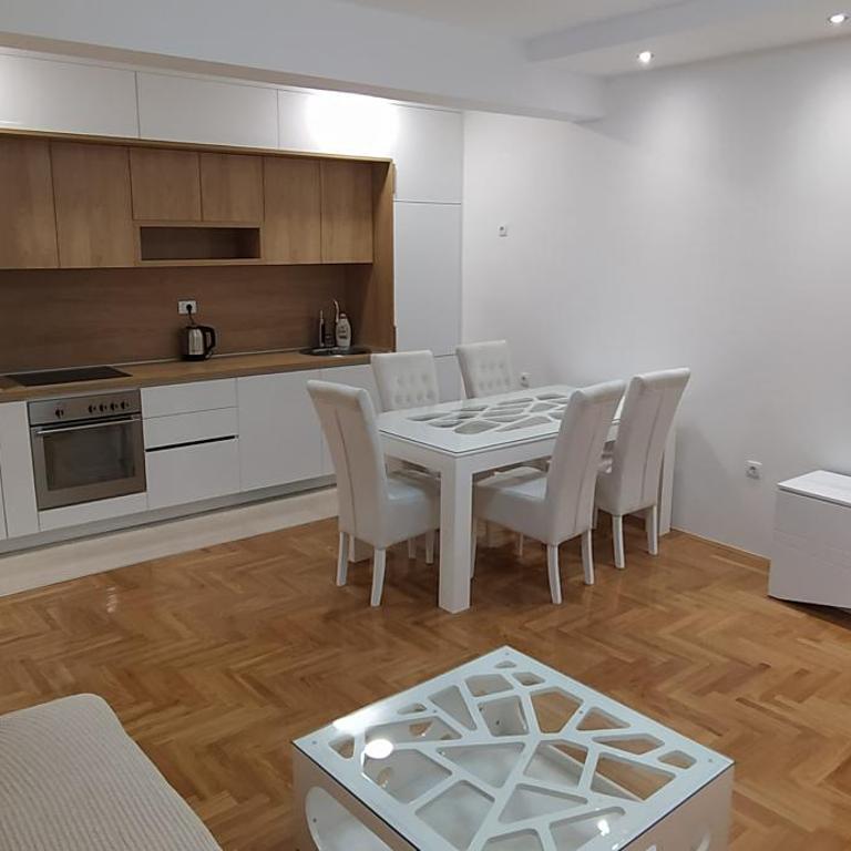 Leo Apartment - Apartman sa 2 Spavaće Sobe - 1