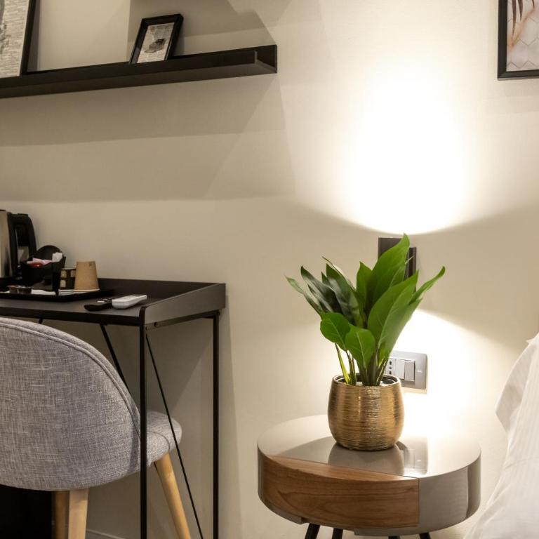 Suites 44 Via Cicerone - modern Rooms - Guesthouse close to Vaticano, San Pietro, Castel Sant'angelo - Chambre Simple - 12