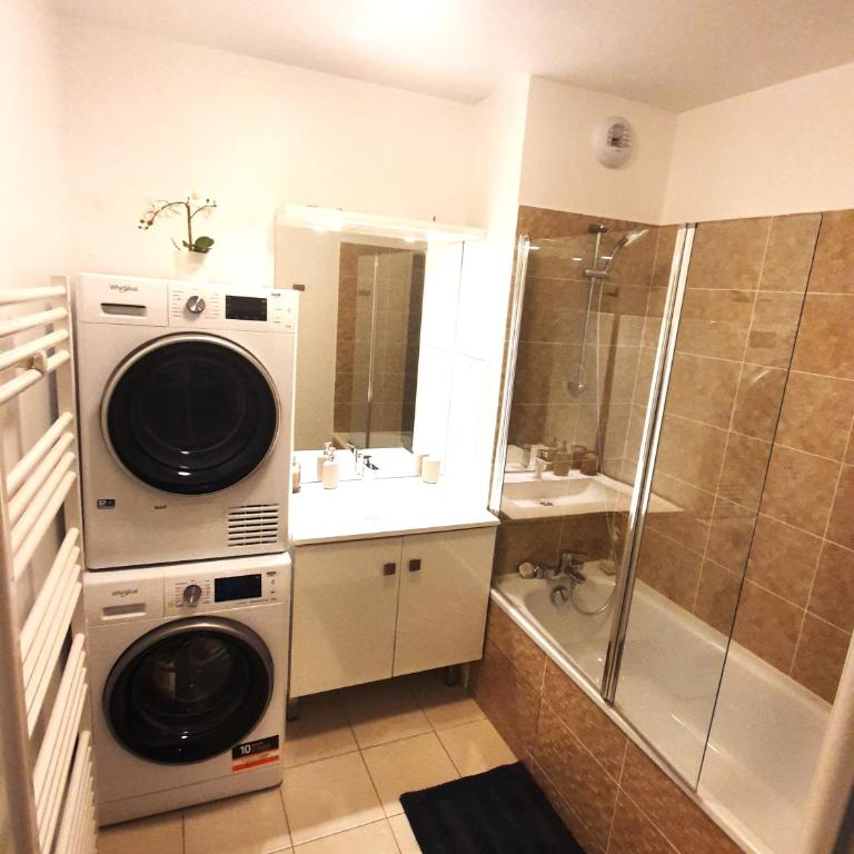 Sublime Appartemt 5 min Disneyland/Vallée Village/Val d'europe - Apartment mit 2 Schlafzimmern - 31