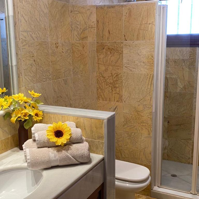 Casa Sophia - Two-Bedroom Villa - 17