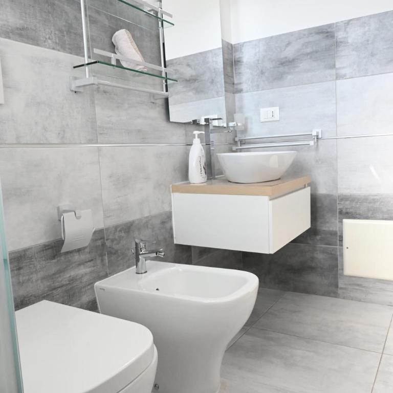 Villa NoIrè - Appartamento con 2 Camere da Letto - 40