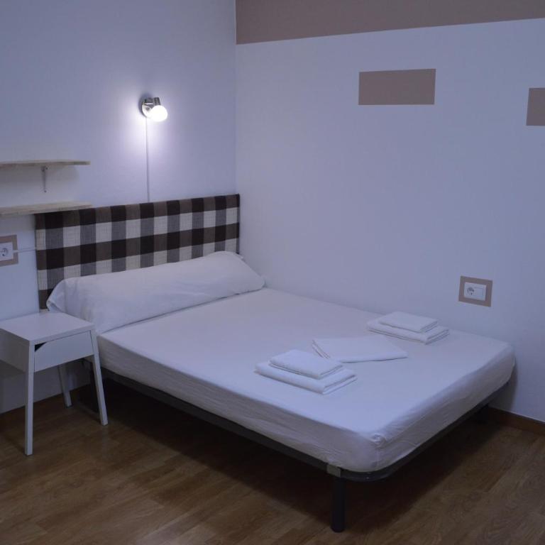 ArArAt Hostel - Habitación Doble Estándar con ducha - 1