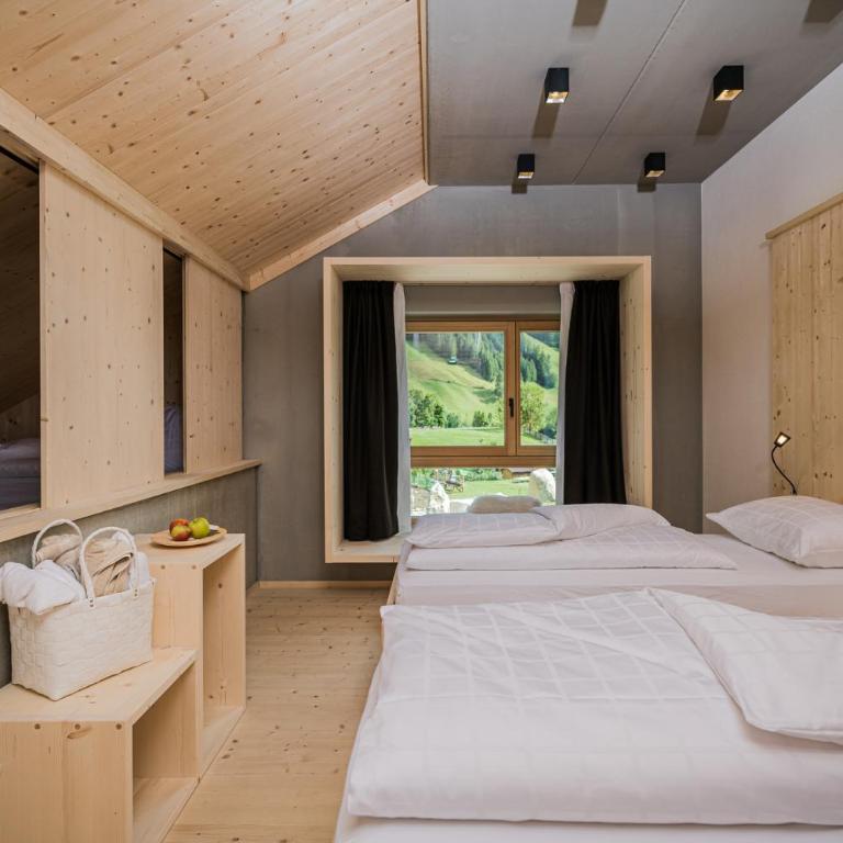 Koasa-Hof Ganzes Ferienhaus und Sauna 5 Zimmer 240mq - Camera Familiare con Vista Giardino - 2