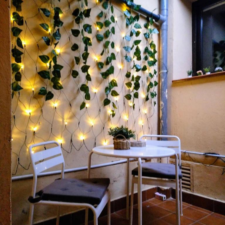 JUNTO AL PILAR - Three-Bedroom Apartment - 17