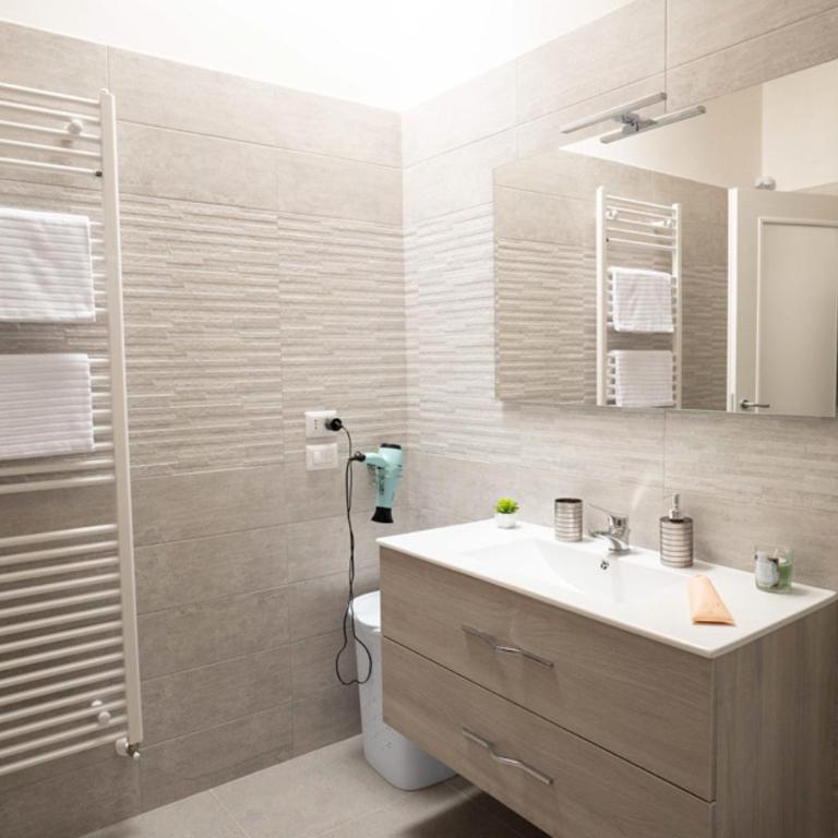 Casalini Suite - Casa con 3 Camere da Letto - 4