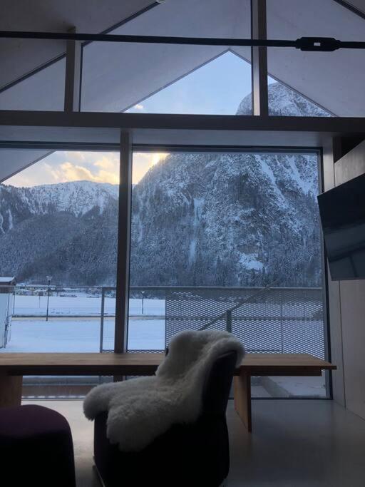 Modern Alpine Penthouse with Lake View - Ferienhaus - 53