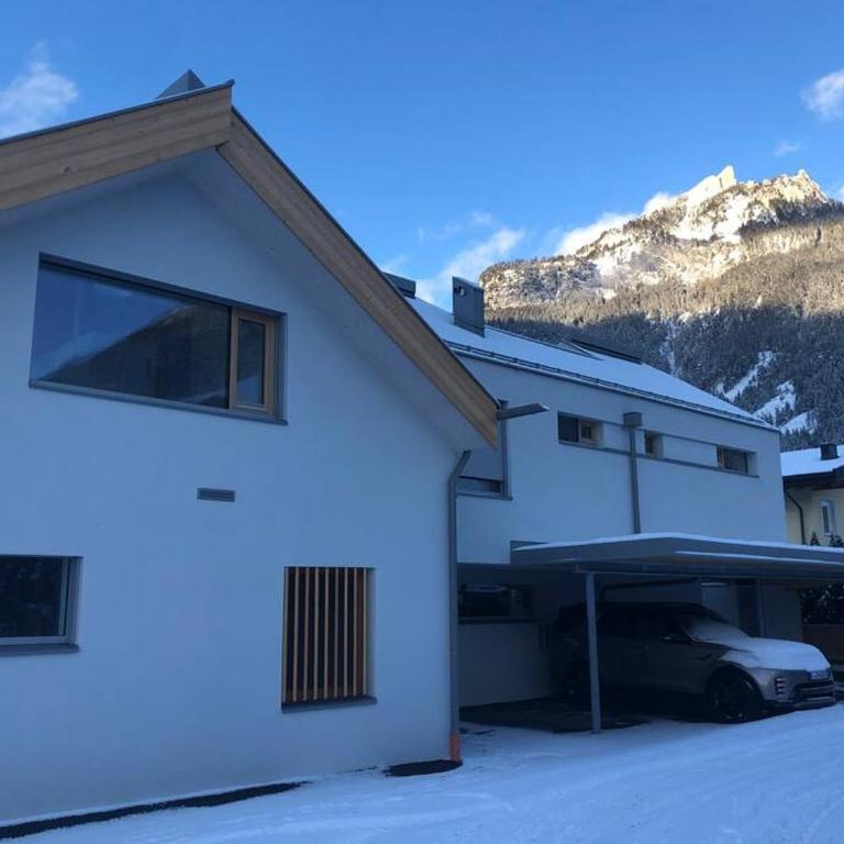Modern Alpine Penthouse with Lake View - Ferienhaus - 32