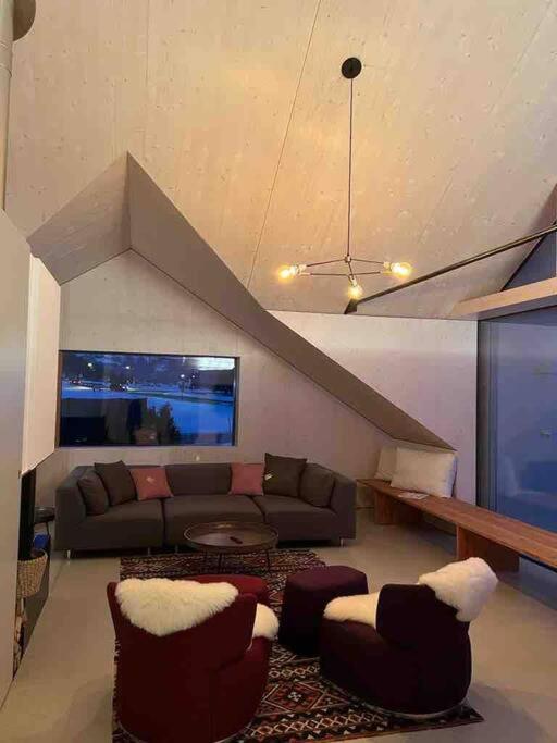 Modern Alpine Penthouse with Lake View - Ferienhaus - 87
