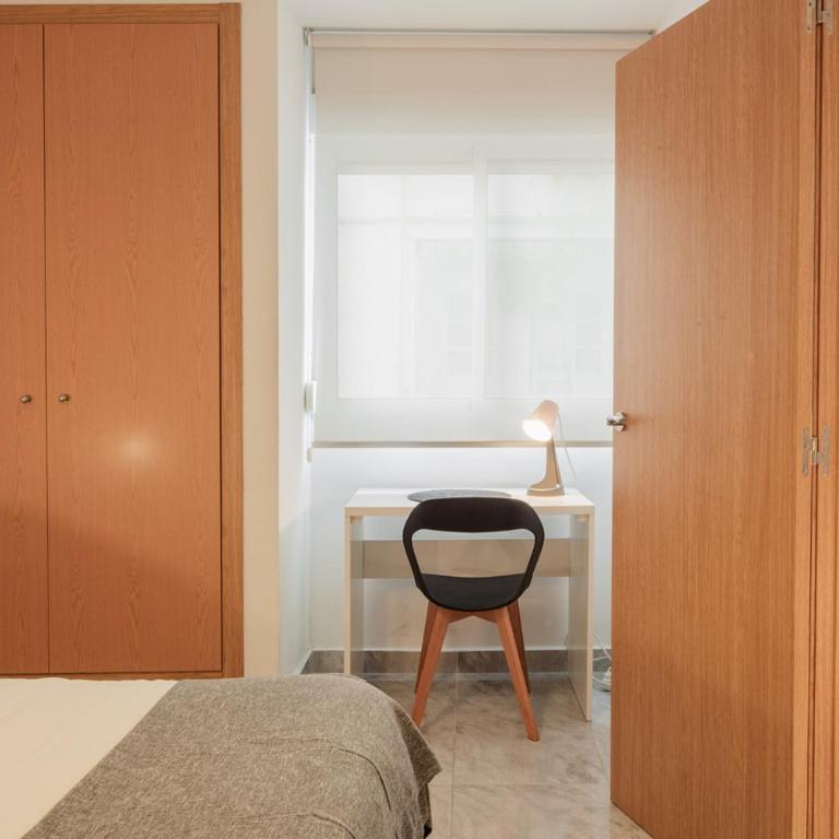 Apartamentos FV Flats Valencia - Mestalla 5 - Three-Bedroom Apartment - 2nd Floor - 16
