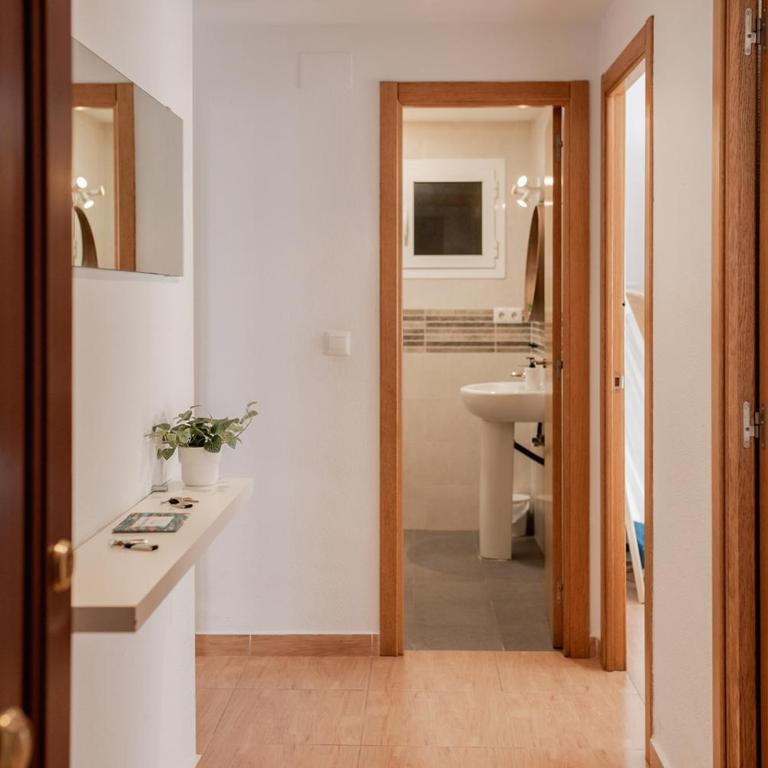 Apartamentos FV Flats Valencia - Mestalla 5 - Three-Bedroom Apartment - 4th Floor - 15