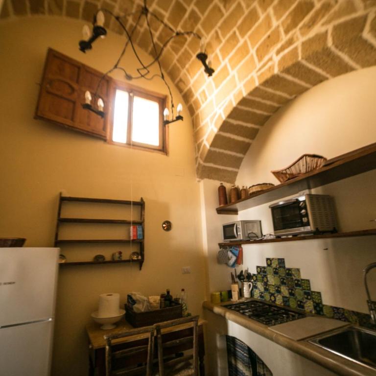 4 Balconi House-San Gregorio palazzo unico vista mare - Casa con 2 Camere da Letto - 35